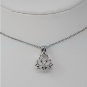 Lotus necklace